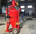 Wet abrasive sand blasting machine