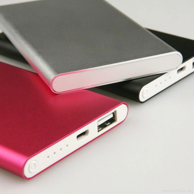 Ultra-thin power bank 4000mAh mobile phone charger 5