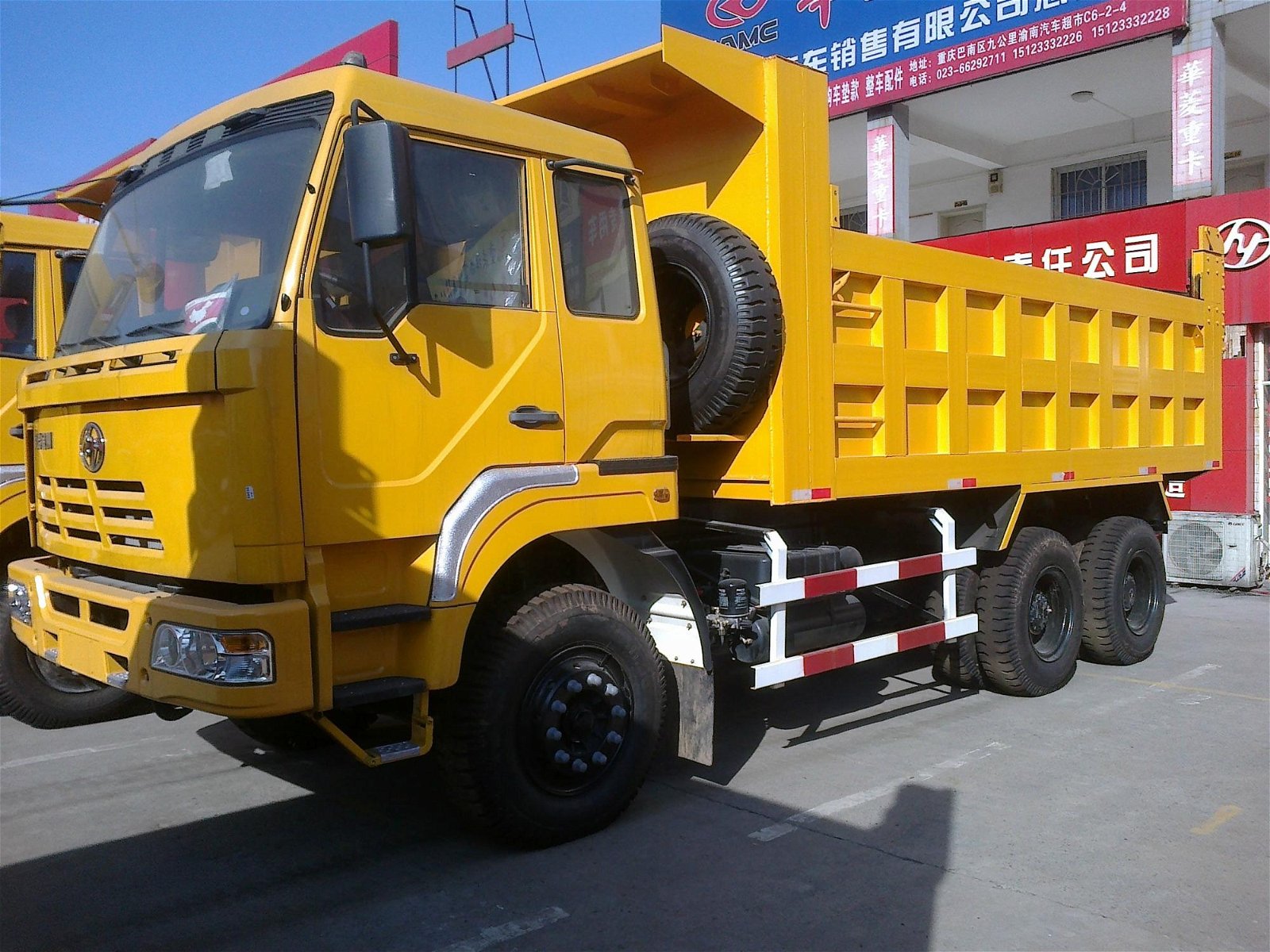 North benz 6*4 dump truck for sale  5