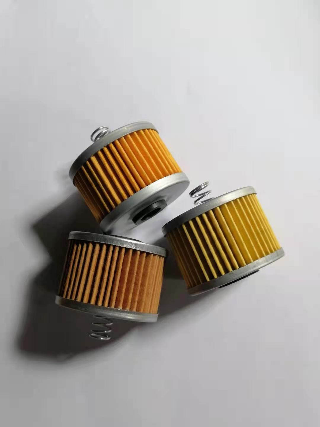 Many Car Engine Parts Oil Filter Auto Engine Oil Filter with Safe Delivery Bajaj 3