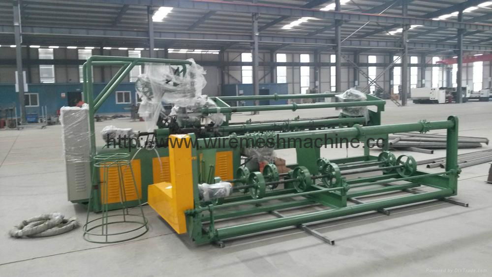 Automatic Chain Link Fence Machine 2