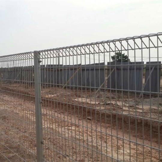 Hot sale galvanized BRC fence for home garden fence 2