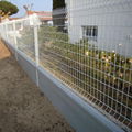 White PVC coated iron wire mesh fence panel low price 1