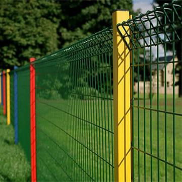 Good quality powder coated steel wire top rolled fence panel  2