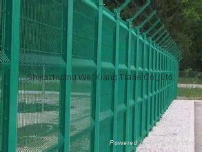 Wire Mesh Fence 3