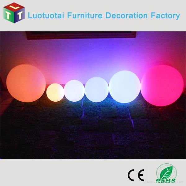 LED plastic globle decorative ball with multicolor 3