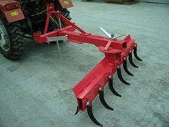 Rear grader blade with rippers