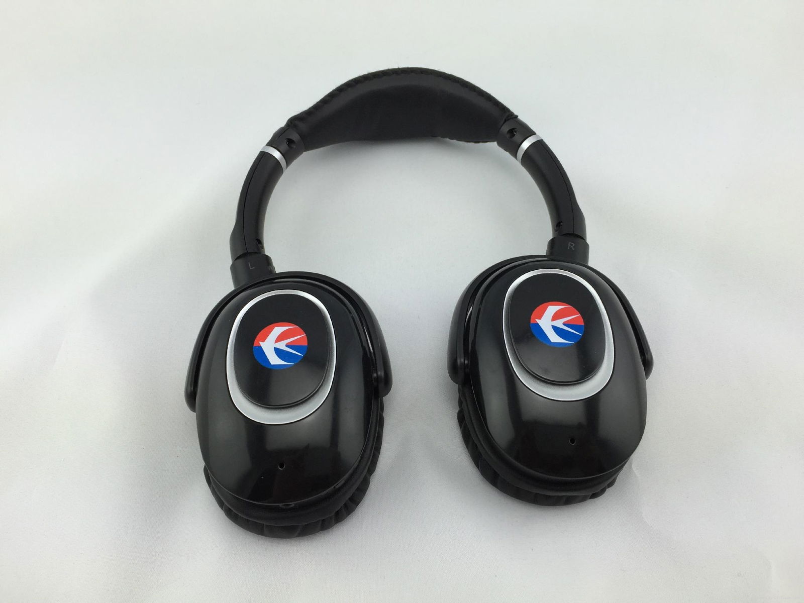 First Class Headphone 3