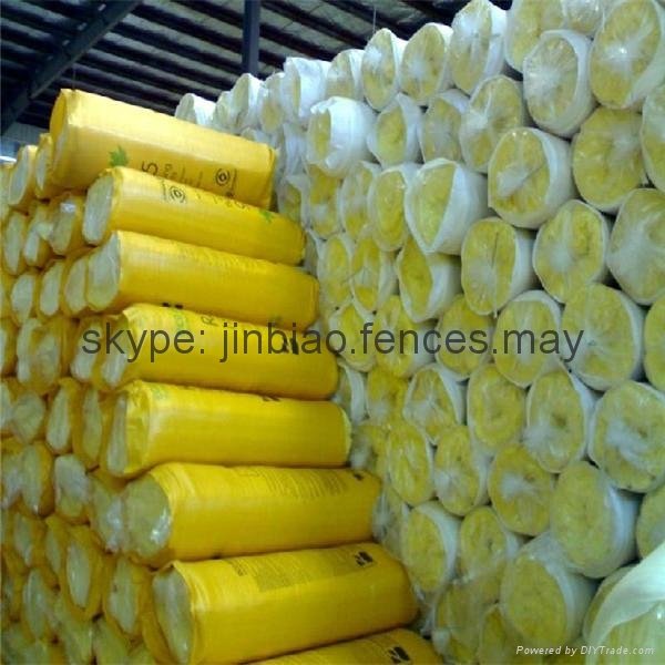 Glass wool for cavity wall