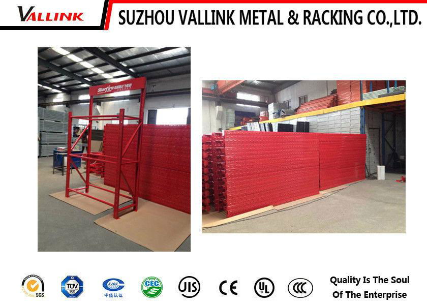 Red Tire Storage Rack Display Wire Shelving Rack Disposal Freely