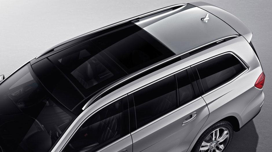 Mercedes GL450 with panoramic roof or without 2