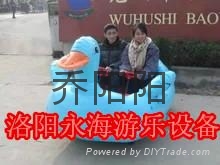 七彩灯充气猪八戒电瓶车 2