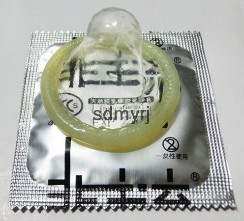 ultra thin sex delay time condoms with your brand  3