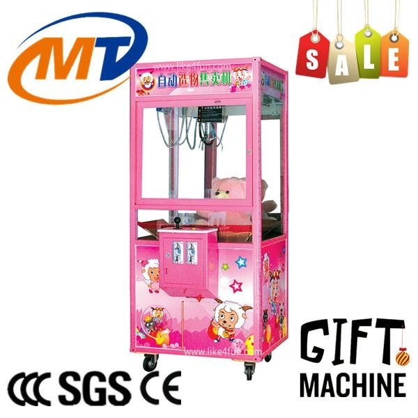 coin operated arcade crane vending machine
