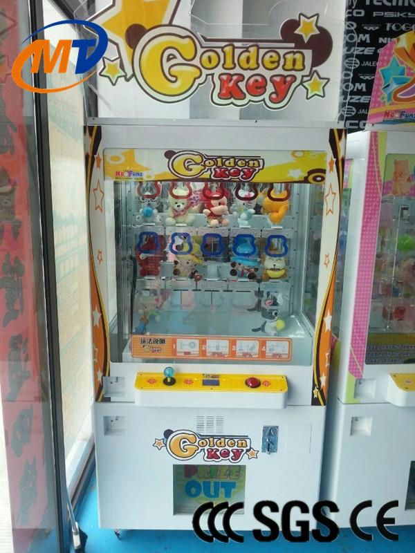 Golden Hand winner everytime cheap toy crane key master game machine 2