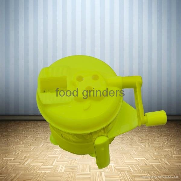 Hand-Operated Vegetable Chopper Food Processor Shredder Meat Grinder Mincer 4