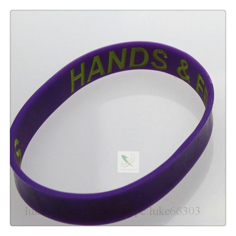 promotinal custom color filled silicone bracelet 3
