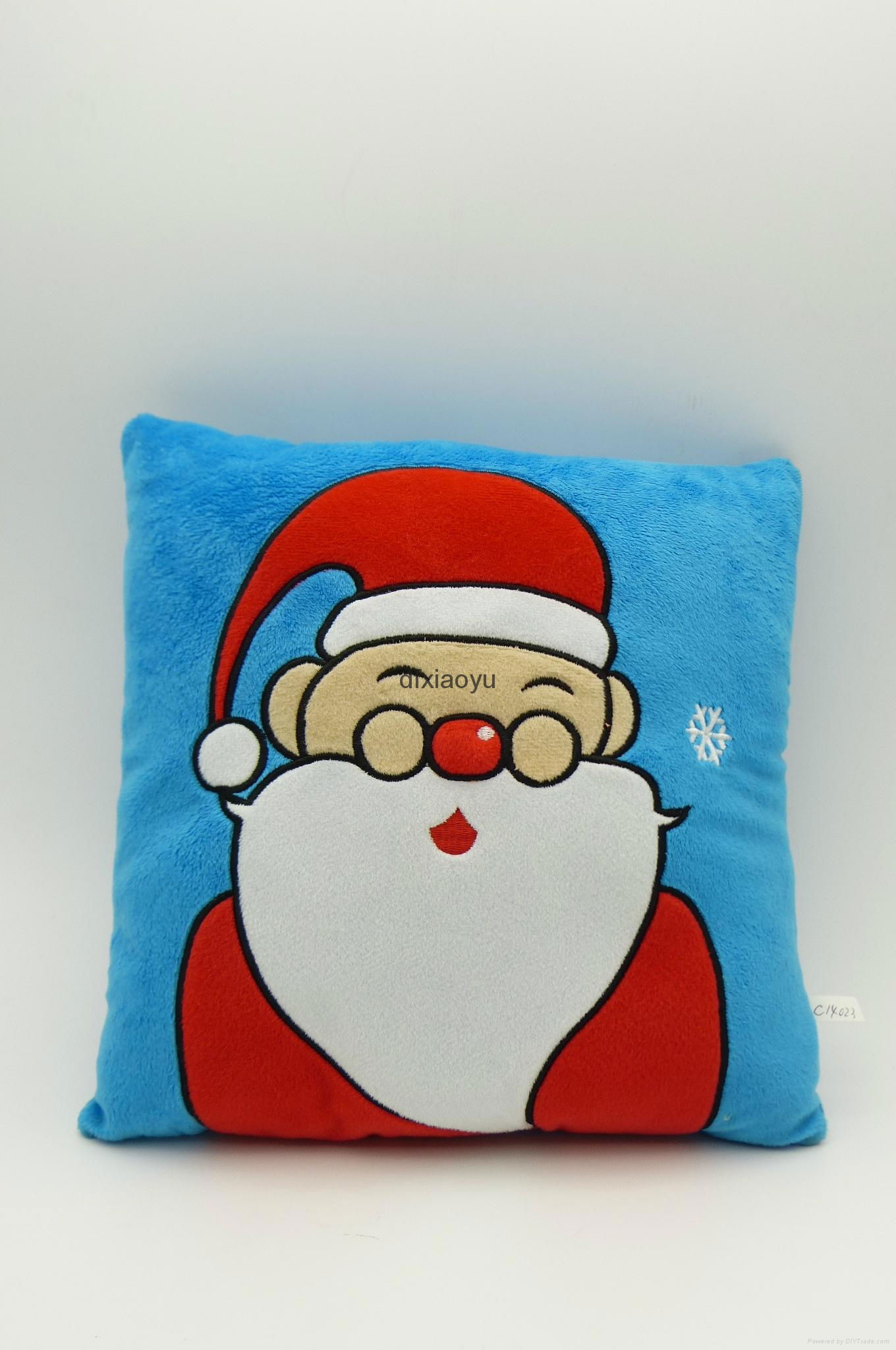 Christmas cushion 2