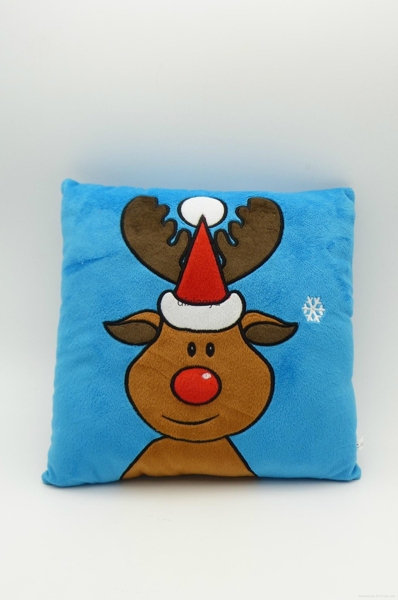 Christmas cushion 3