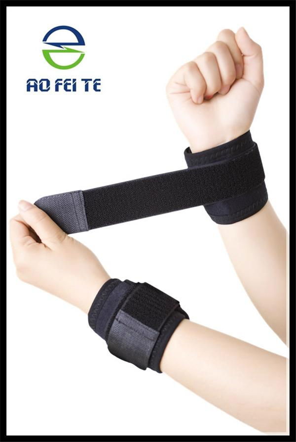 Best Selling Products High Elastic Nylon Wrist Brace Adjustatble Sports Wrist Su 4