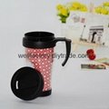 Plastic Material and Eco-Friendly Feature Plastic Travel Mug With Handle And Lid 3
