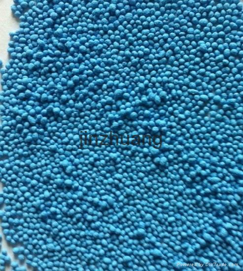 Novelty shaped speckles for detergent powder