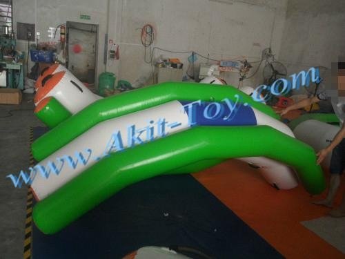 Hotsale kids inflatable water seesaw for party 4