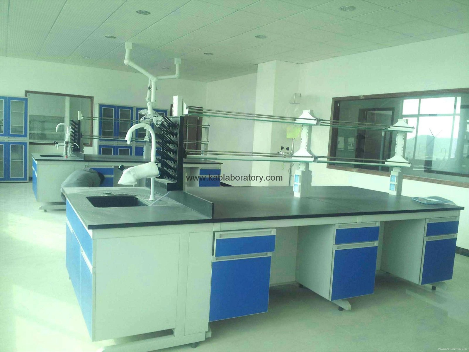 lab fume hood supplier in China 3