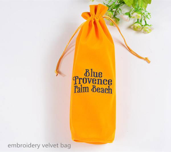 velvet wine package bag with embroidery logo
