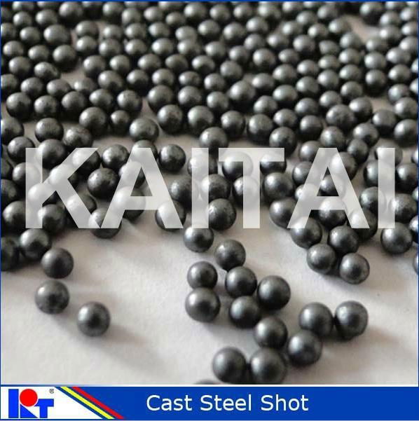 Cast steel shot and blasting ball