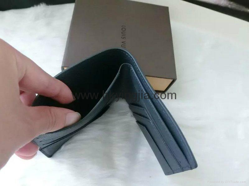 New               Leather Multiple Wallet               Purse with AAA Quality 18