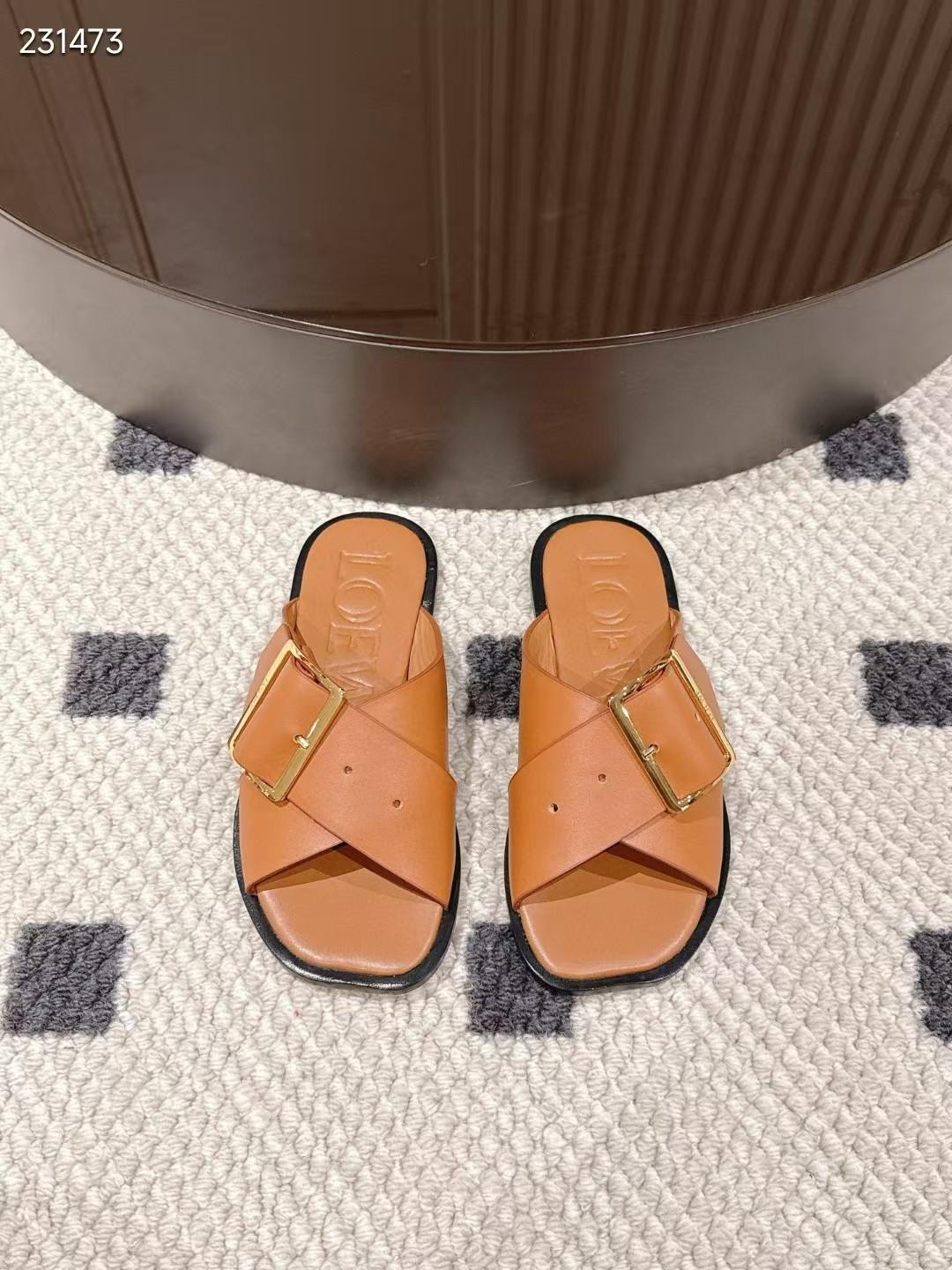       Fashion Slippers for Spring and summer 2