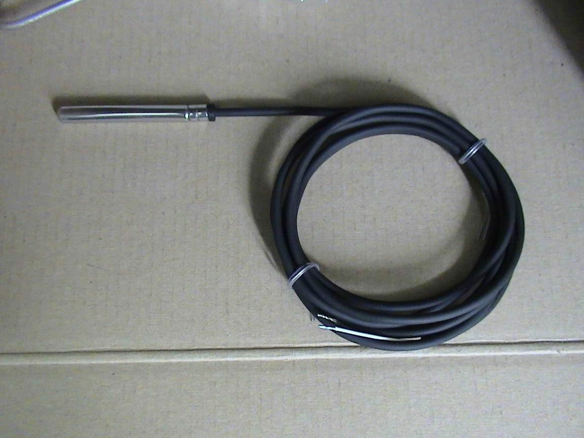 Temperature sensor for refrigerator F12 2