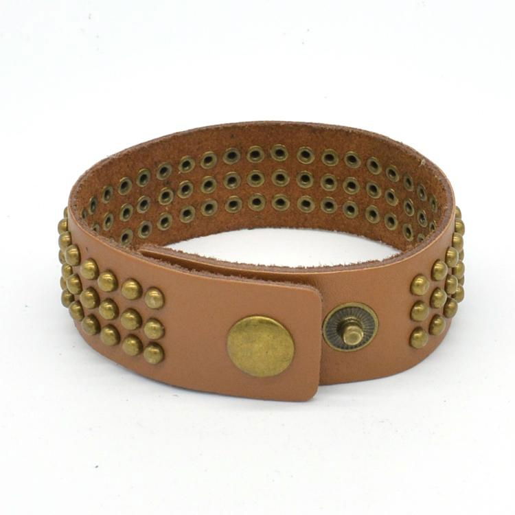 CR1006 Brown Genuine Leather Spike Triple Lines Autumn Fashion Leather Bracelet 2