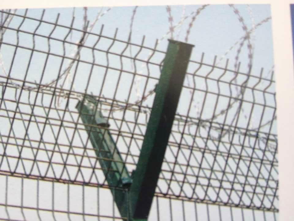 razor wire mesh barbed