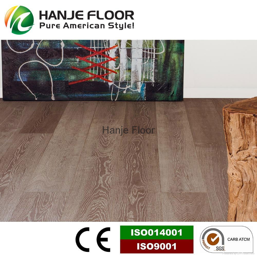 Oak veneer engineered wood flooring