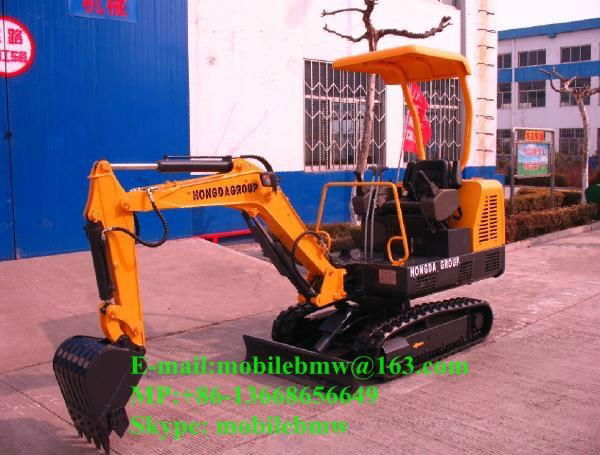  Small-scale excavator　