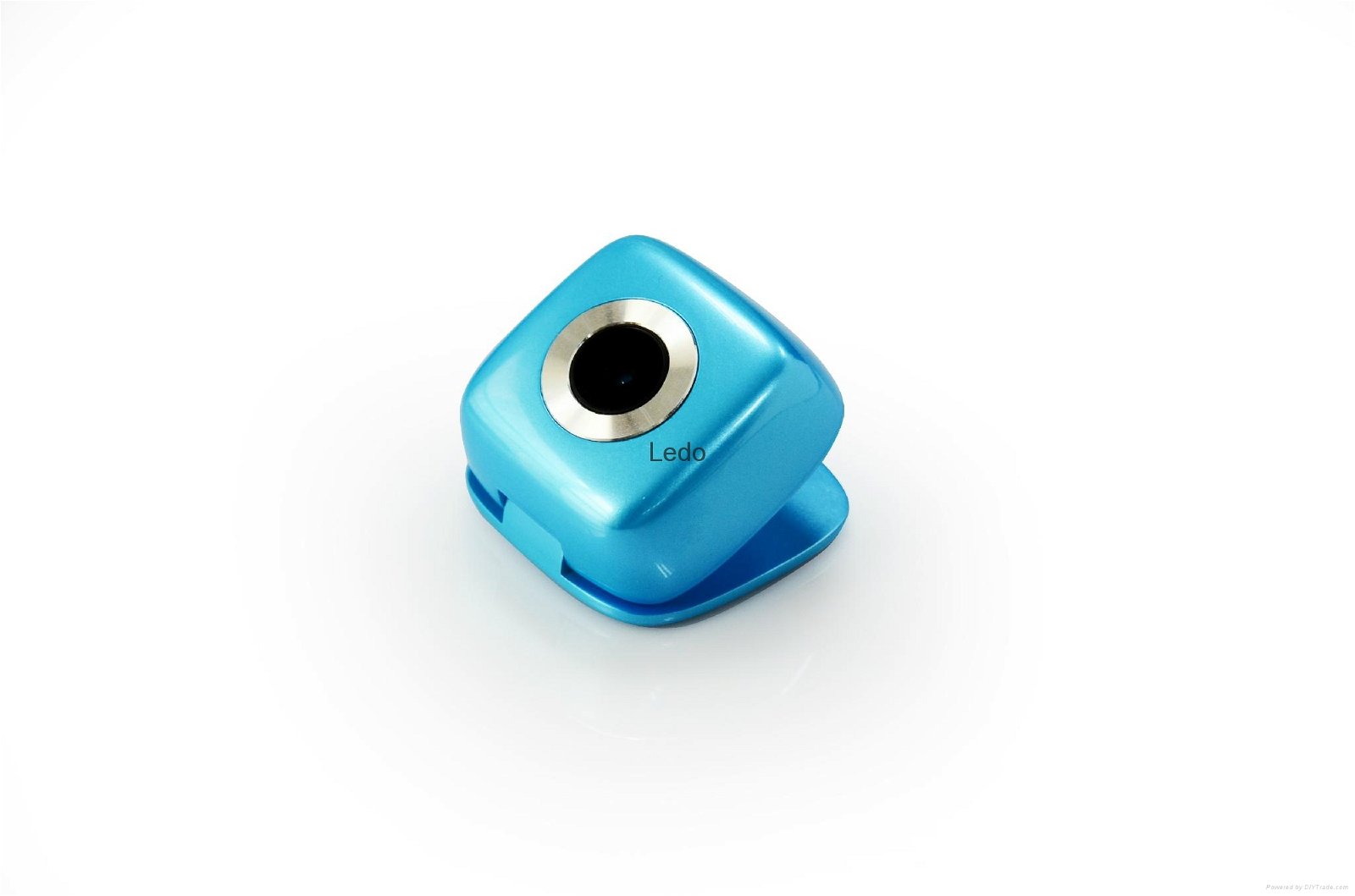 2015 new mini wireless camera new design 60g wifi control take photo  4