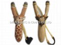 2015 hot sale wooden hunting slingshot decoration  5