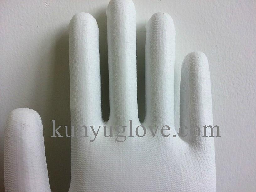 white polyster liner with white pu coating gloves 3