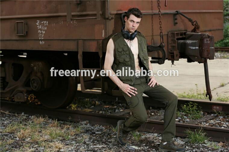 fashion style men outdoor shooting vest 3