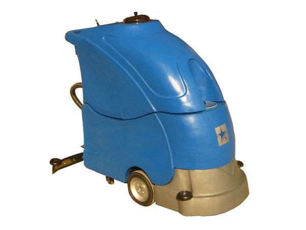 BATTERY TYPE HARD FLOOR SCRUBBER & DRYER E 4501 2