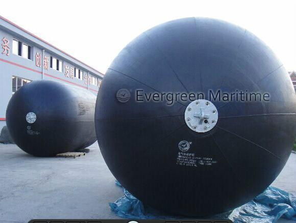 pneumatic rubber fenders for boats,ship,vessel. 2