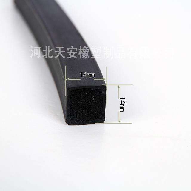 EPDM橡胶发泡条 2