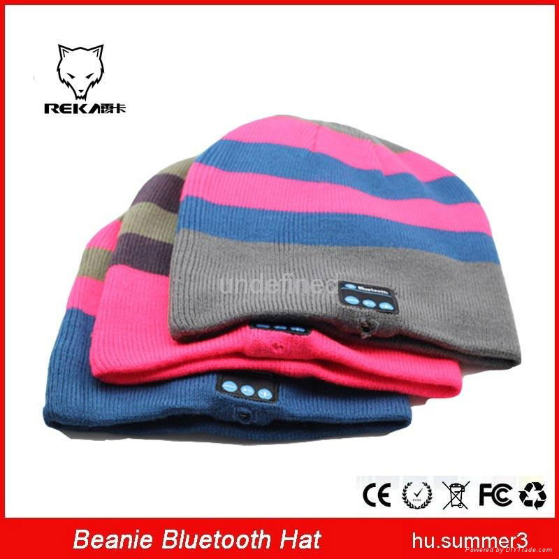 Most popular Bluetooth Music Soft Warm Beanie Hat Cap with Stereo Headphone Head 4