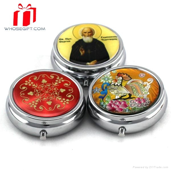 Fancy Roundshaped Metal Pill Boxes With Logo Or Peafowl Picture