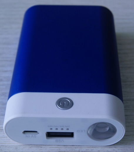 Power bank with aluminium alloy housing and highlight LED torch