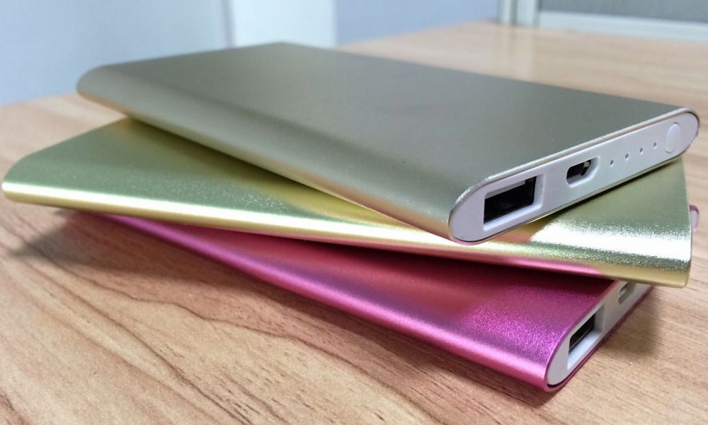 Power bank with aluminium alloy housing 