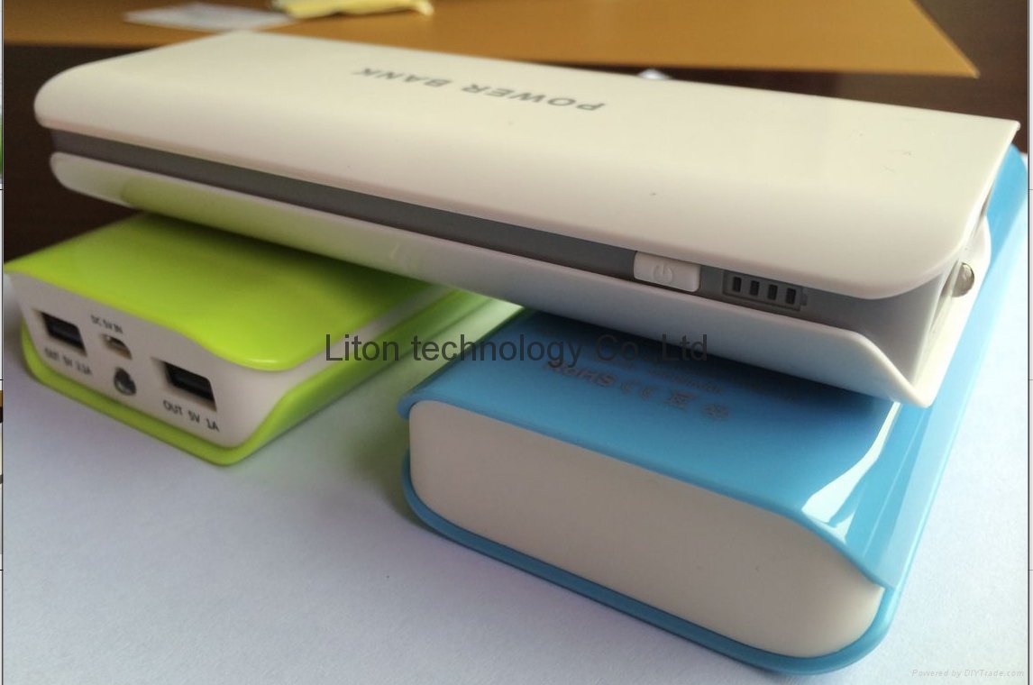 High capacity power bank with two output ports  2