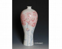 Ceramic vase 